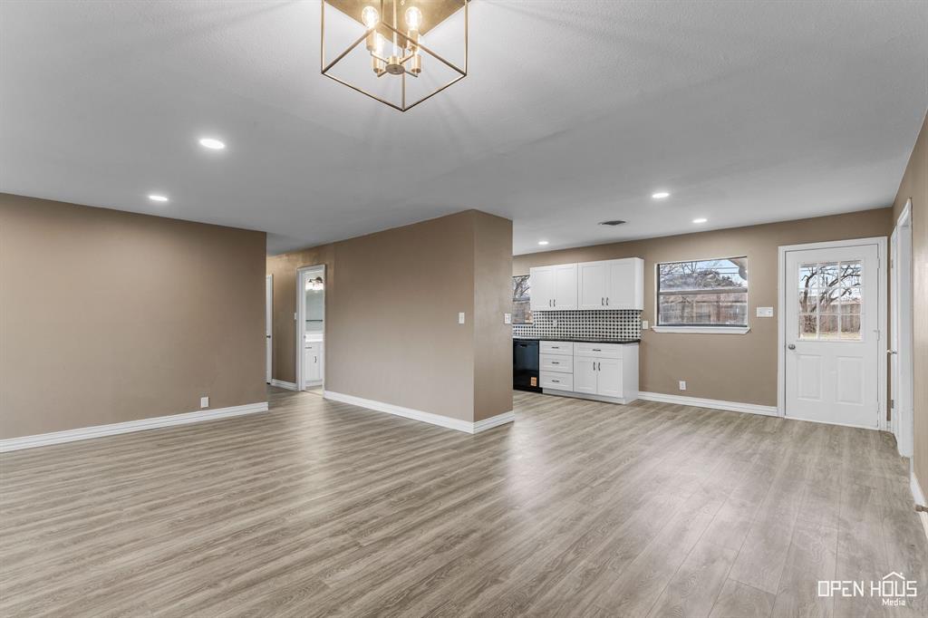 Singleton - Residential