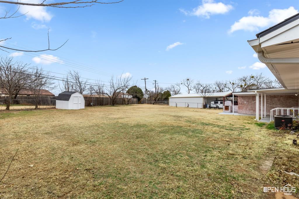 Singleton - Residential