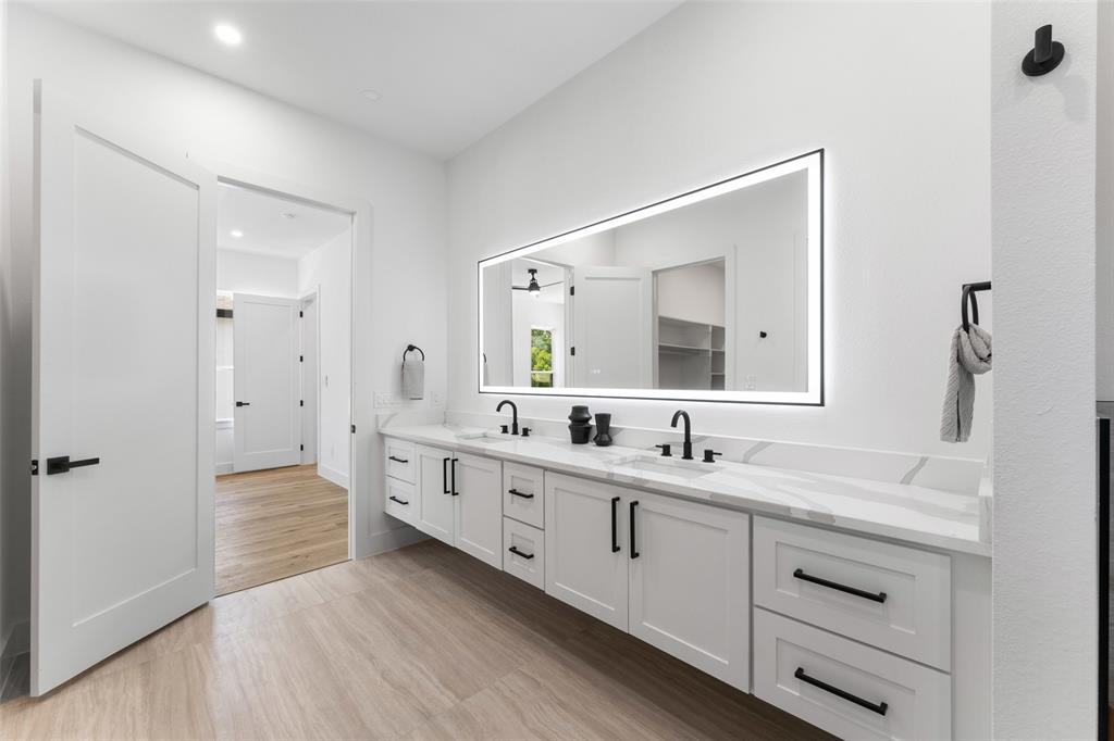 Rochester Park - Residential