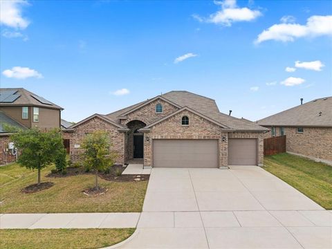 Photo of 1117 Scotney Lane, Saginaw, TX 76131 (MLS # 21225060)