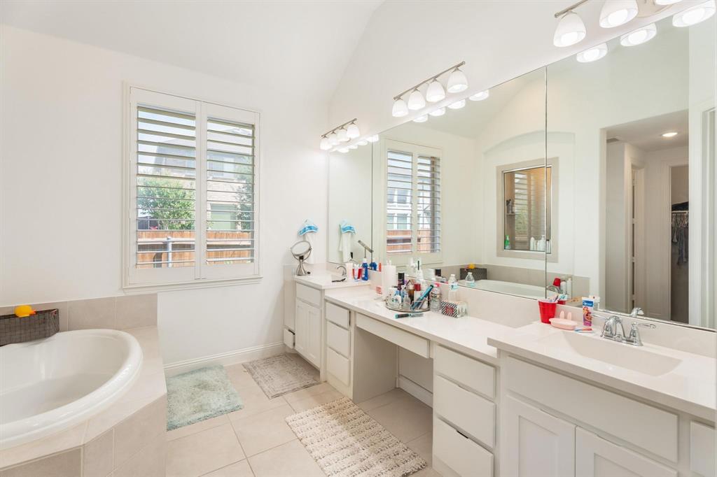 Tavolo Park - Residential