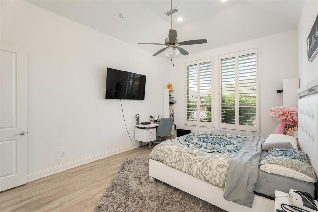 Tavolo Park - Residential