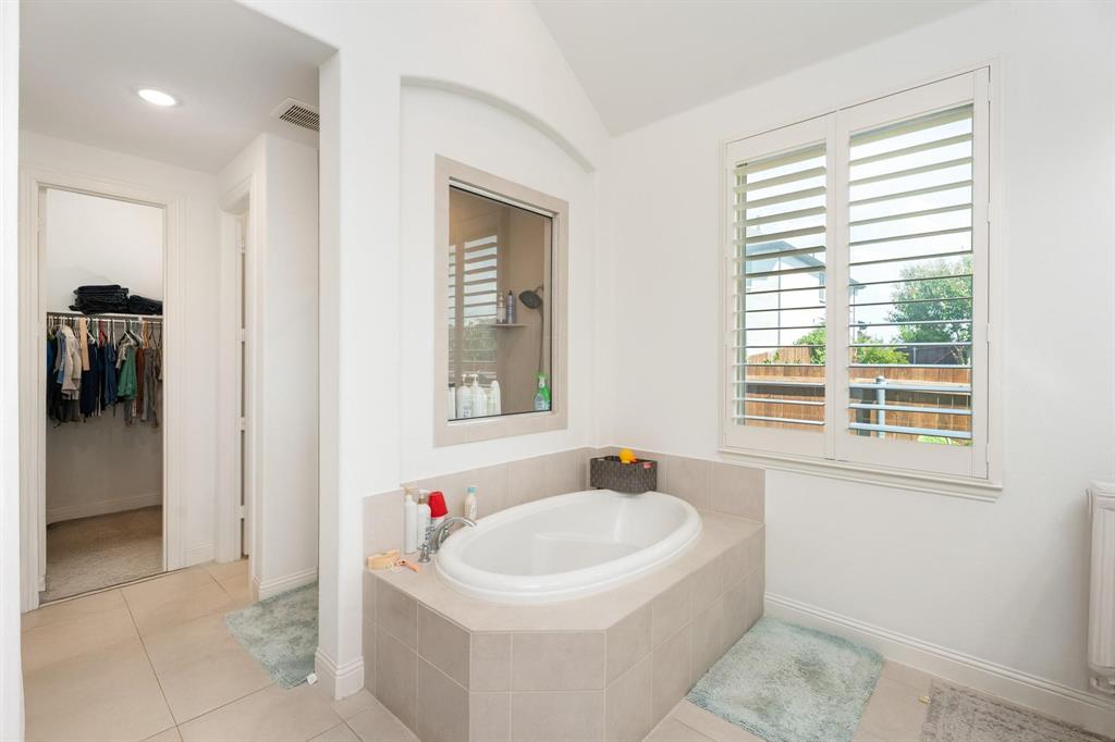 Tavolo Park - Residential