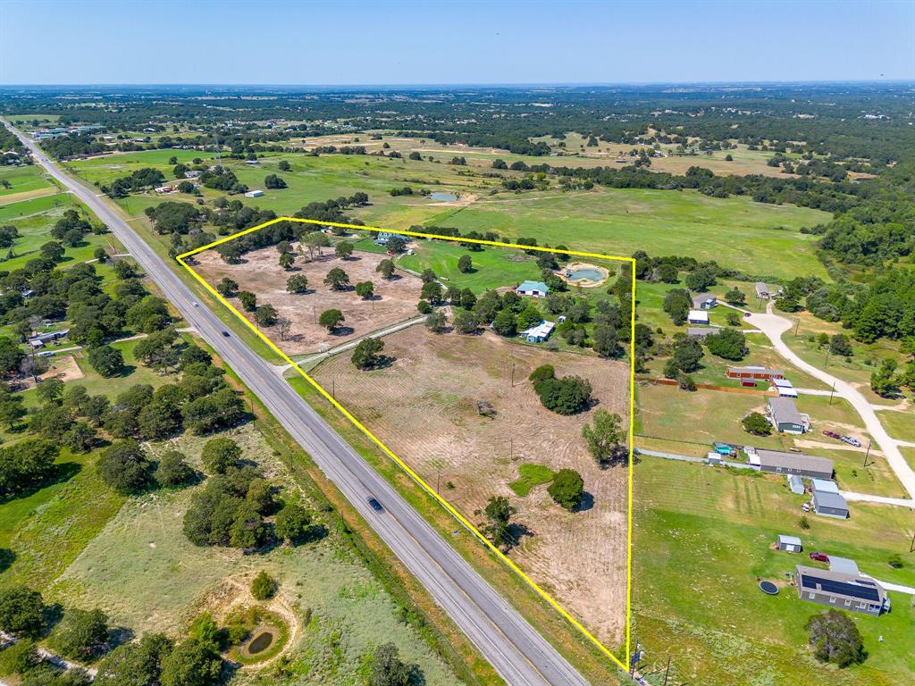 7726 W Highway 199