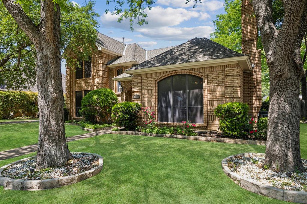 3417 Meadowside Drive