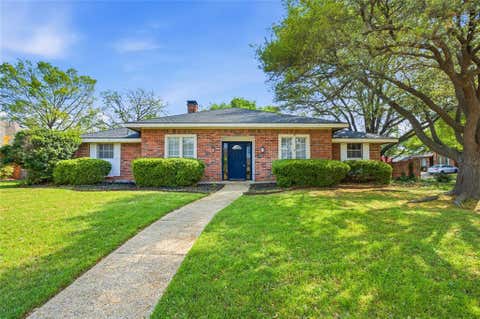 Photo of 2012 Cross Bend Road, Plano, TX 75023 (MLS # 21315216)