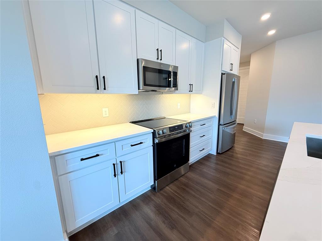 CARLISLE & HALL - Residential Lease