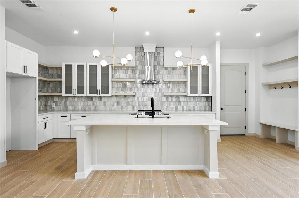 Paradise Bay - Residential