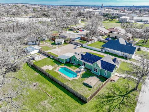 A home in Granbury