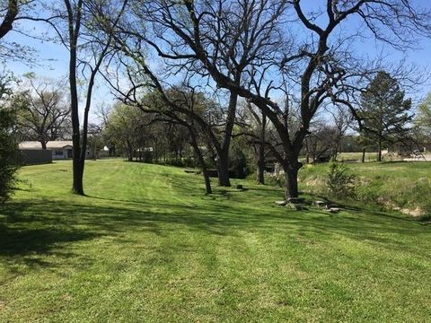 A home in Granbury