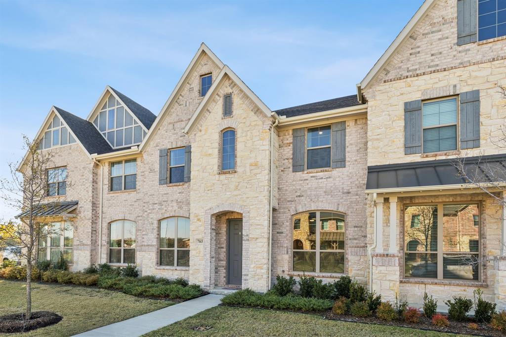 Lake Ridge Commons - Residential Lease