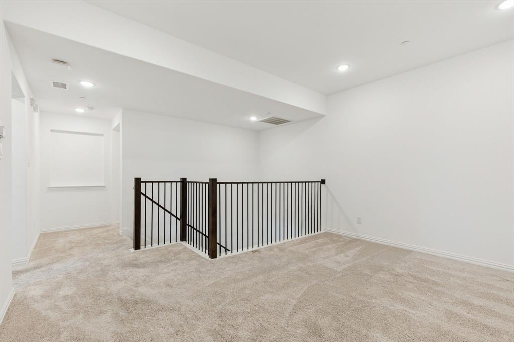 Lake Ridge Commons - Residential Lease