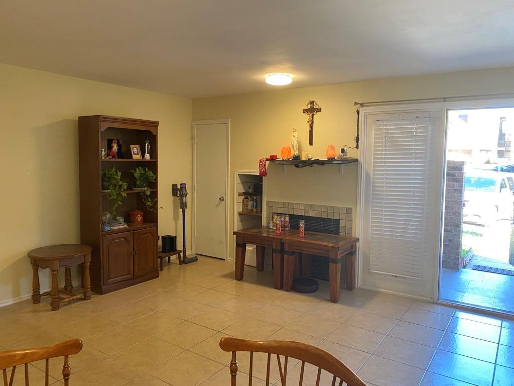 9827 Walnut Street Apt 113