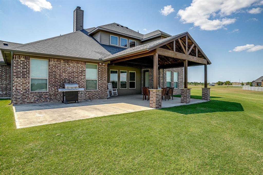 105 Legacy Downs Drive