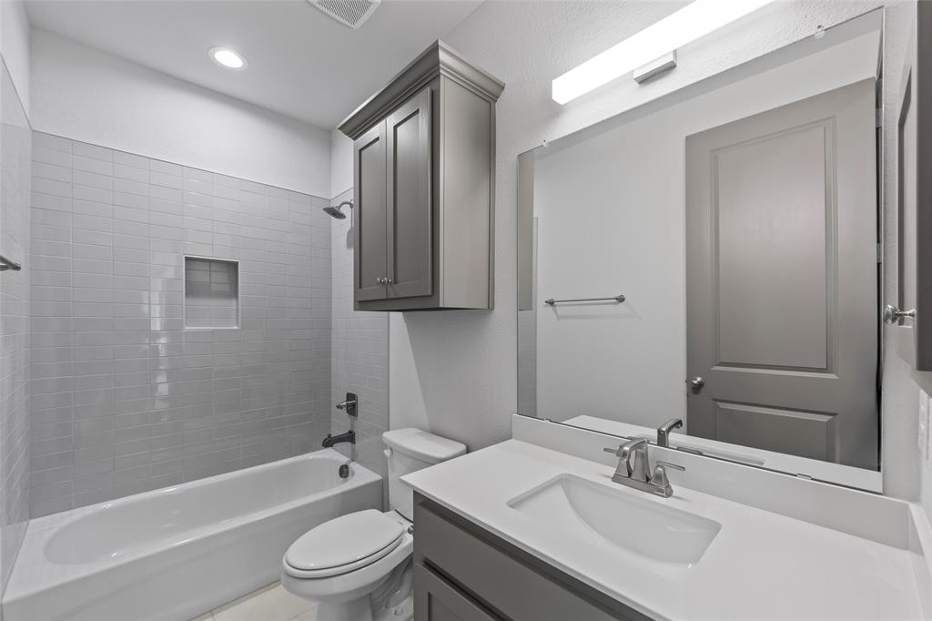 Meadow Ridge Estate - Residential