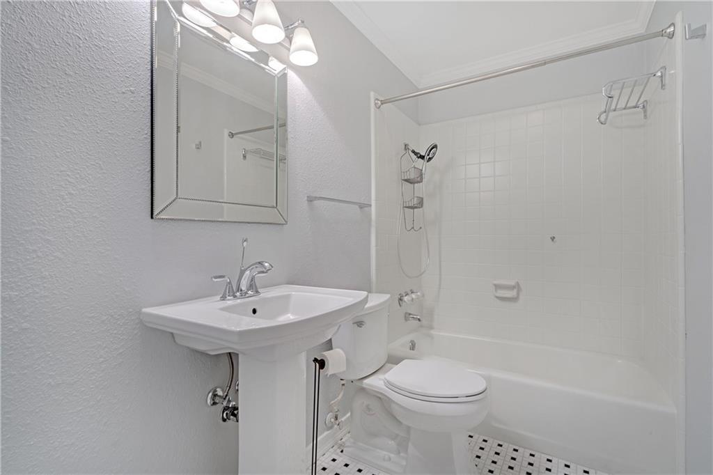 Indian Crk #1 Condo - Residential Lease