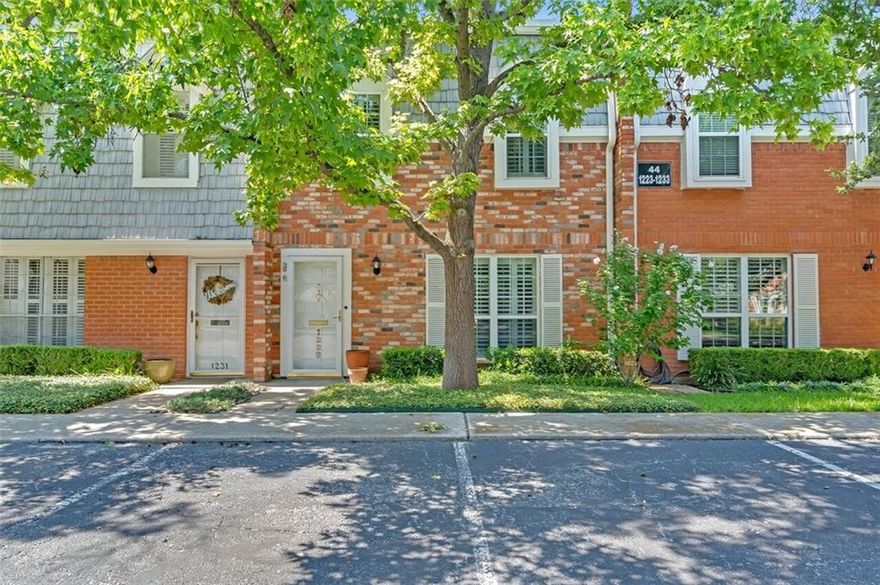 **HALF OFF FIRST MONTHS RENT IF APPROVED APP BY 09-30**

Beautiful 2 BR, 2.5 BA townhome in the sought after gated community of Indian Creek. Spacious 1600 sqft, 2 WBFP, hardwood floors, granite & SS appliances, W&D & 2 covered parking spaces. MSTR BR has a balcony, bath & FP. Second bedroom is spacious & has a full bath. Utility is on the 2nd floor. Enjoy the community pool and tennis courts! This property is a must-see!

Small dogs welcome with prior approval, deposit & pet monthly rent! (Under 24 lbs.) (NO CATS)

**Security deposit options: PAY A REFUNDABLE CASH DEPOSIT IN FULL OR PAY A MONTHLY FEE IN LIEU OF CASH DEPOSIT UPON APPROVAL**