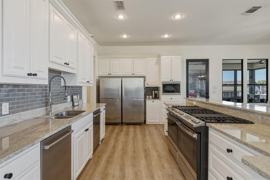 Lands End Phase 1 - Residential