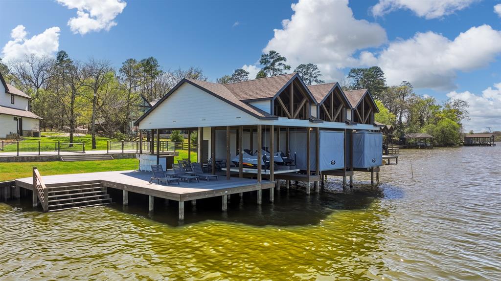 Lands End Phase 1 - Residential