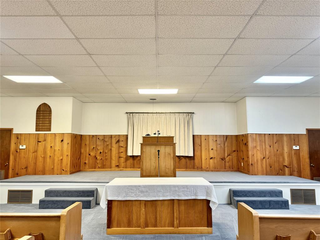 C W Kenner Of Ledbetter - Commercial Sale