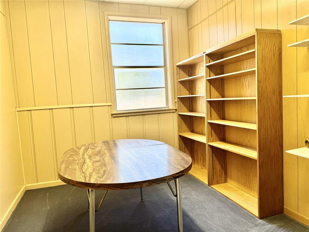 C W Kenner Of Ledbetter - Commercial Sale