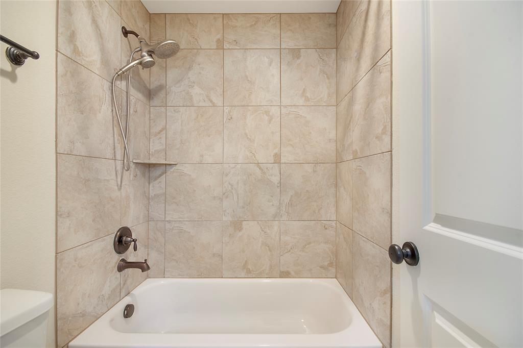 Hardin Lake - Residential Lease