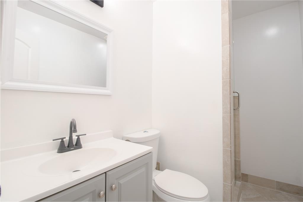 Freeway East Rev - Residential