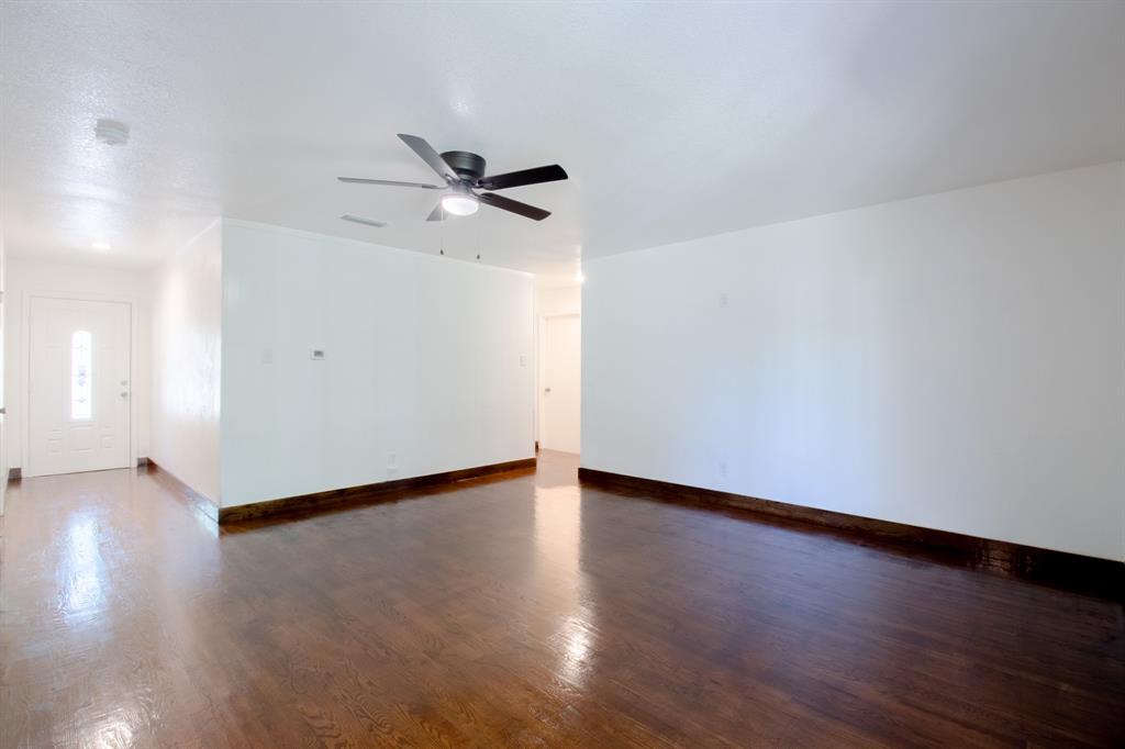 Freeway East Rev - Residential