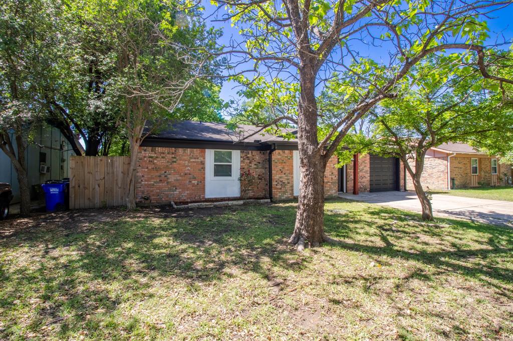 Freeway East Rev - Residential