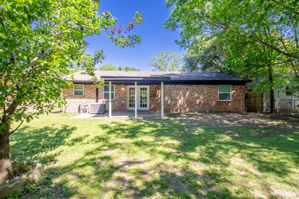 Freeway East Rev - Residential