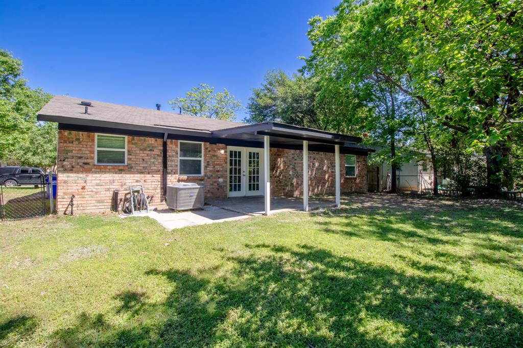 Freeway East Rev - Residential