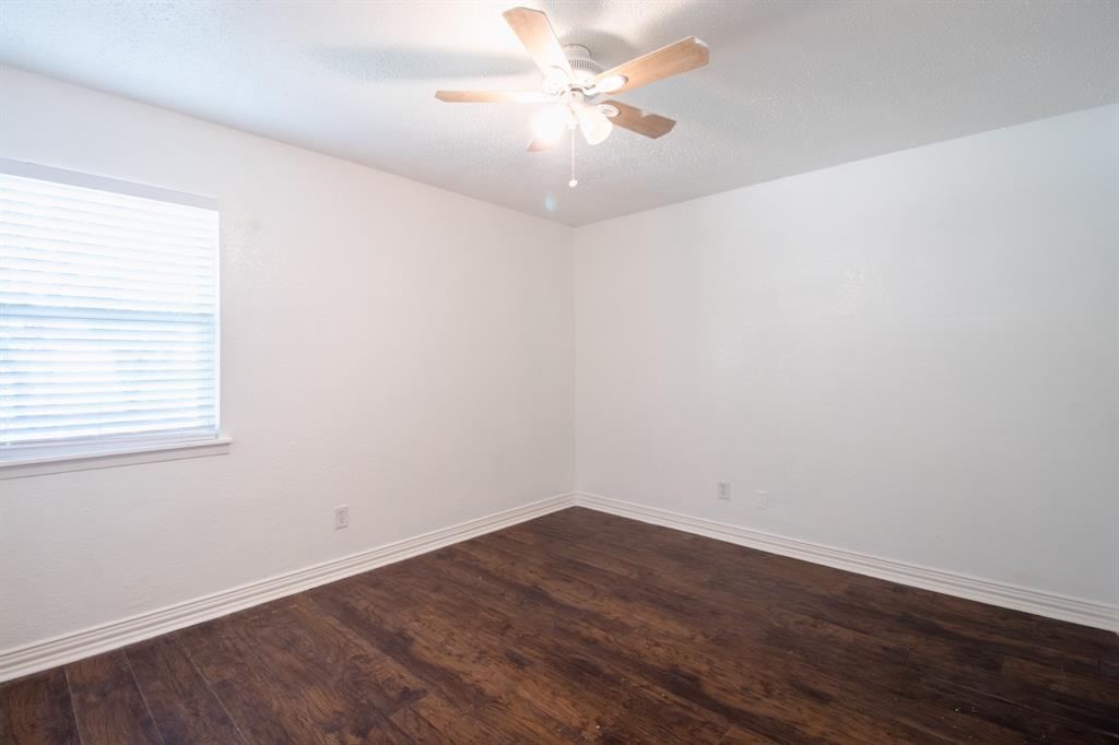 Freeway East Rev - Residential