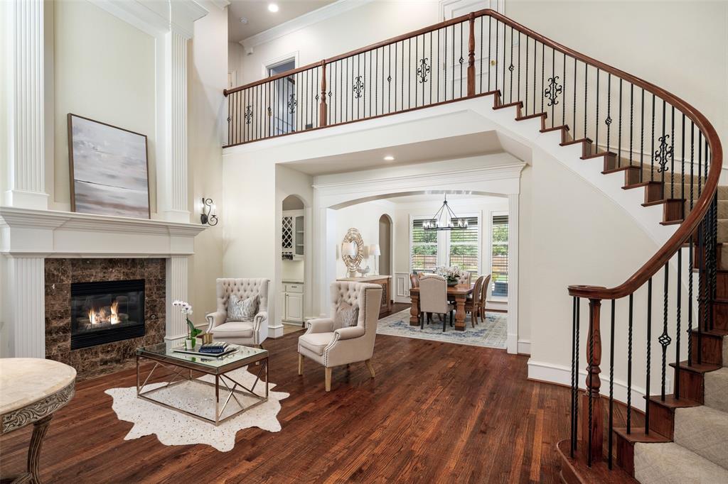 7404 Waterfall Drive