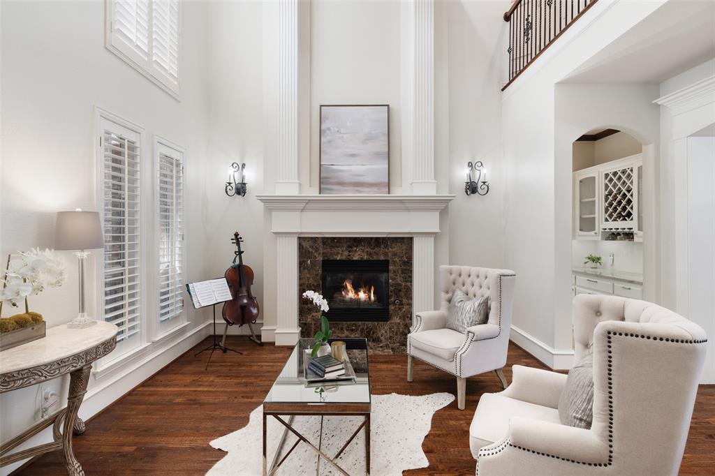 7404 Waterfall Drive