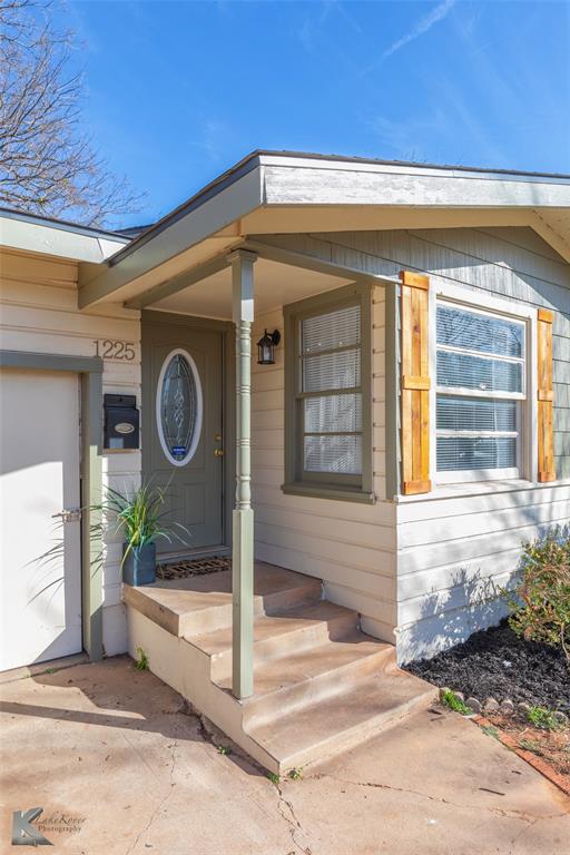 Elmwood West - Residential