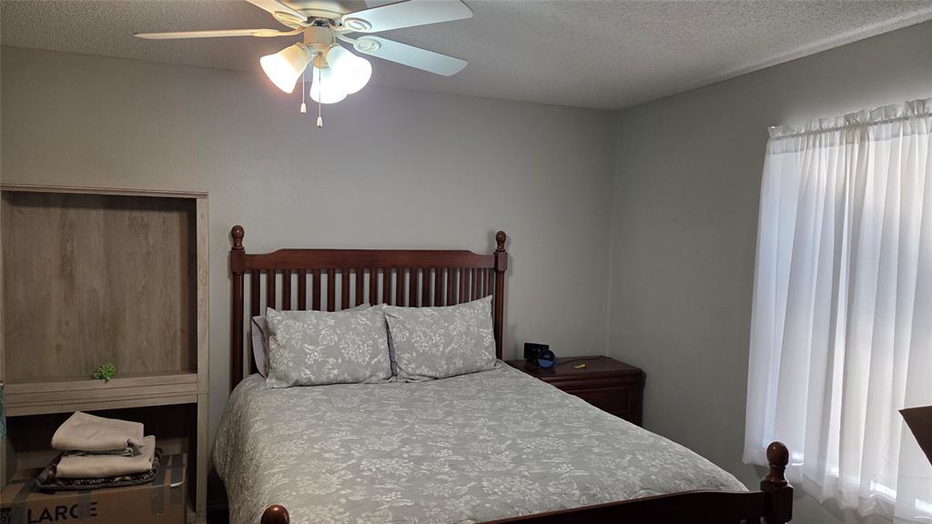 Enlow Place Add Ph II - Residential