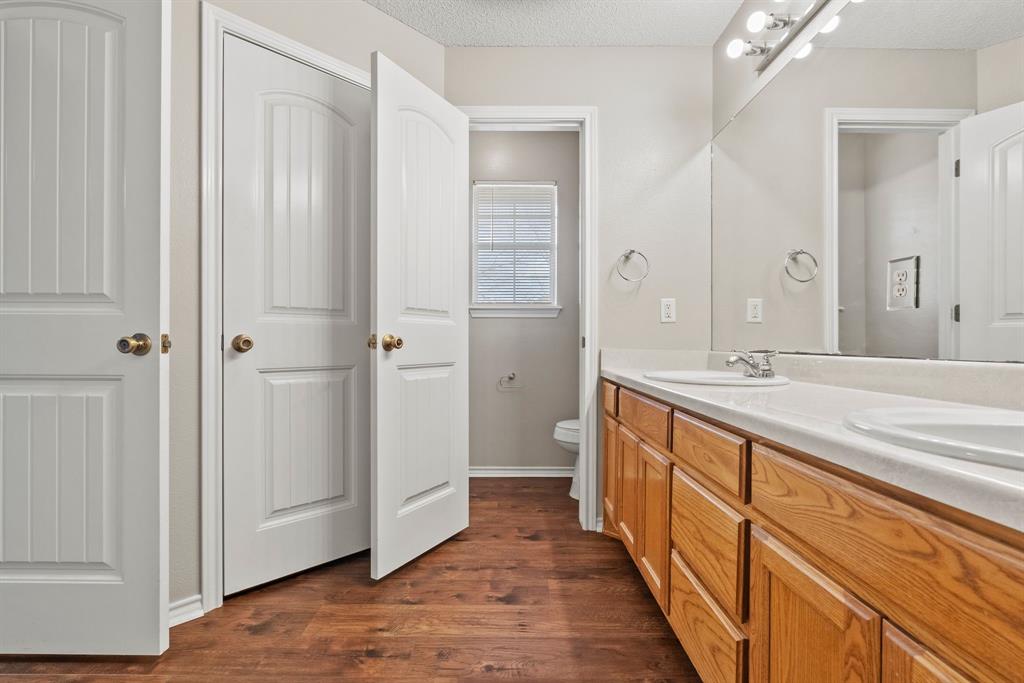 Enlow Place Add Ph II - Residential