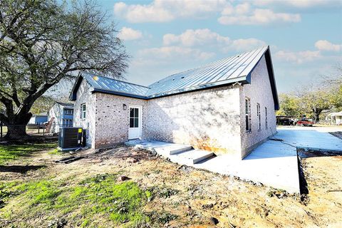 A home in Nocona