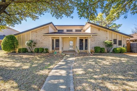 A home in Hickory Creek