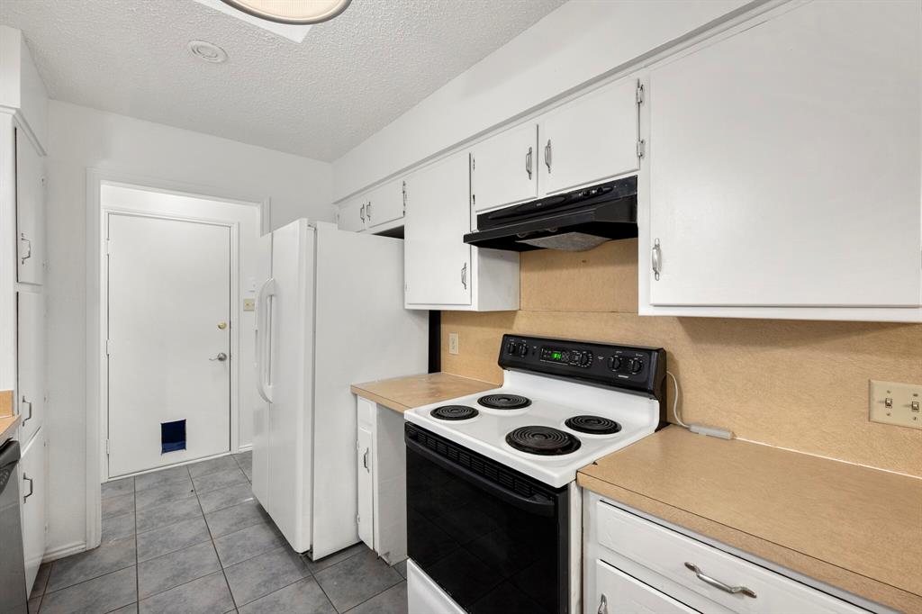 Foster Village Add - Residential Lease