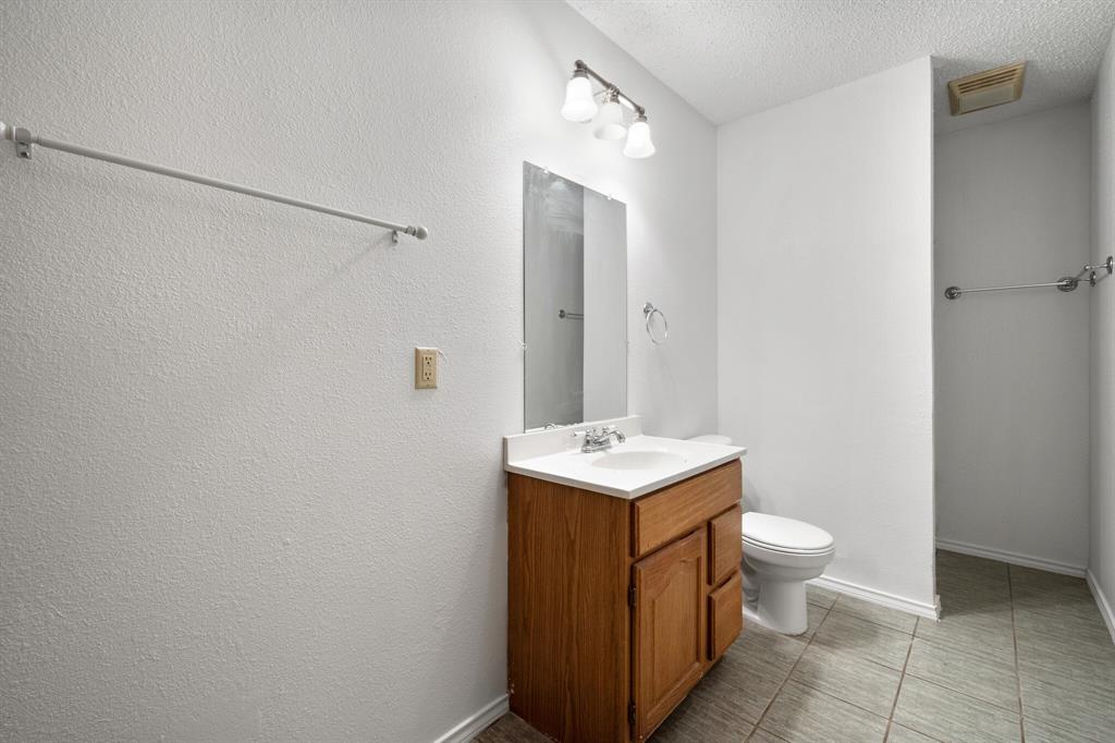 Foster Village Add - Residential Lease