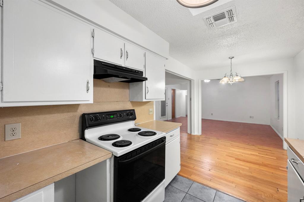 Foster Village Add - Residential Lease