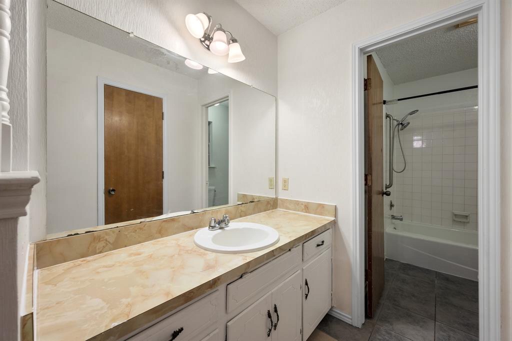 Foster Village Add - Residential Lease