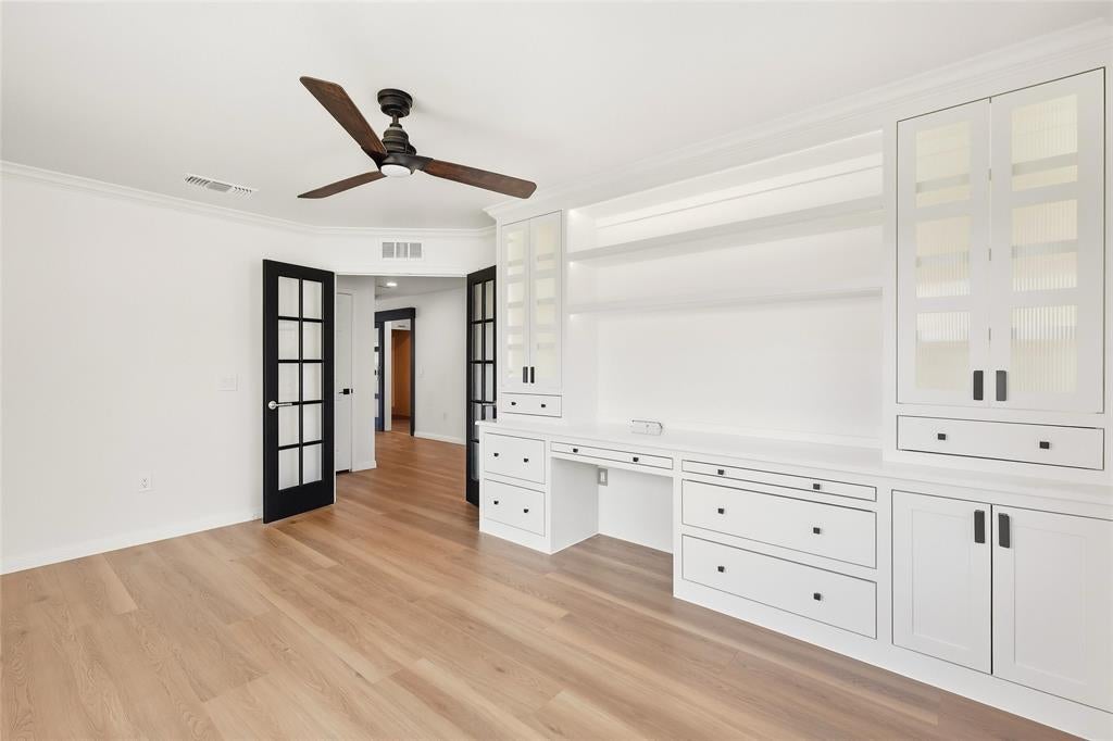 2220 Village Creek Lane