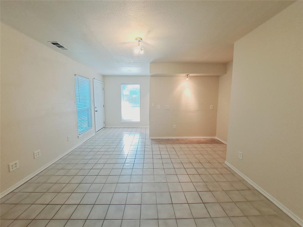 Arapaho Place - Residential Lease