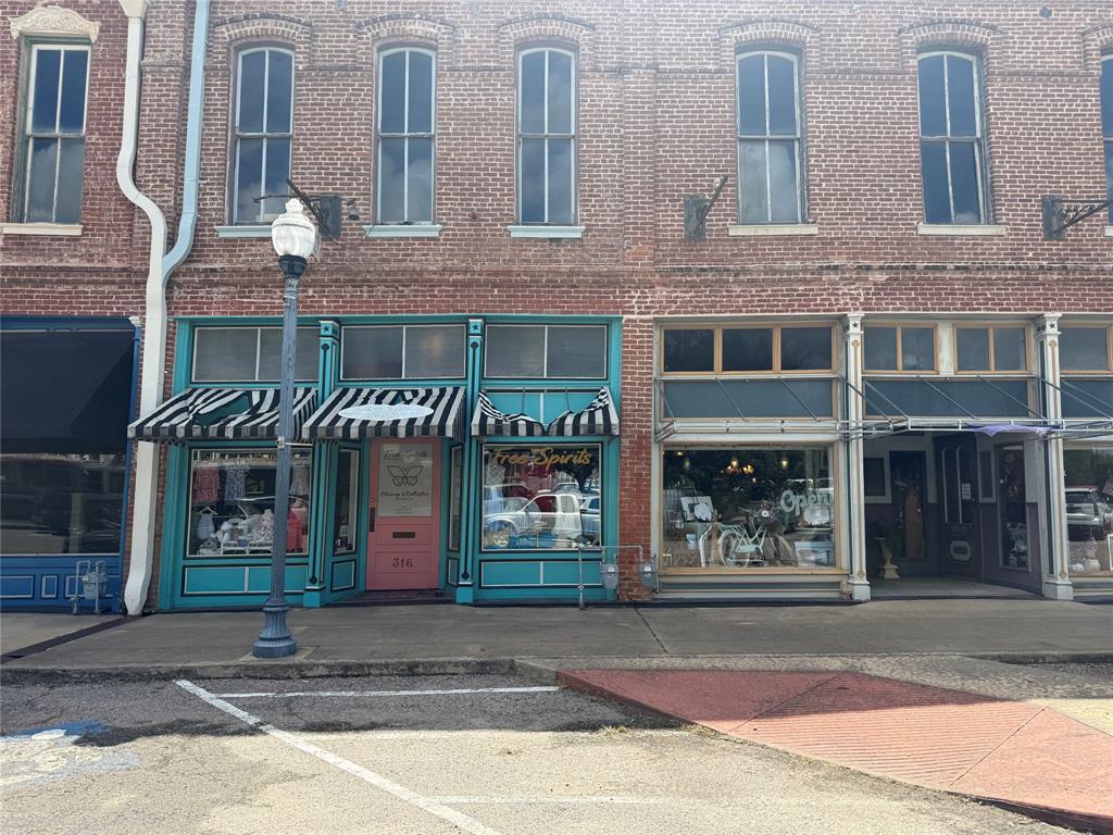 316 N Main Street
