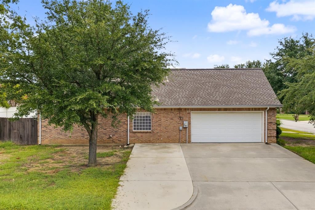 1106 Owl Drive
