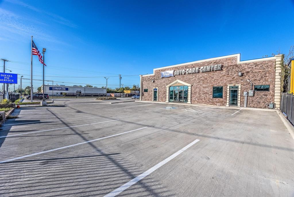 Buckner Indust District 2 - Commercial Sale