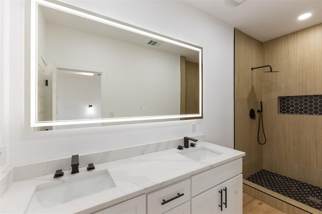 Sunnyside - Residential