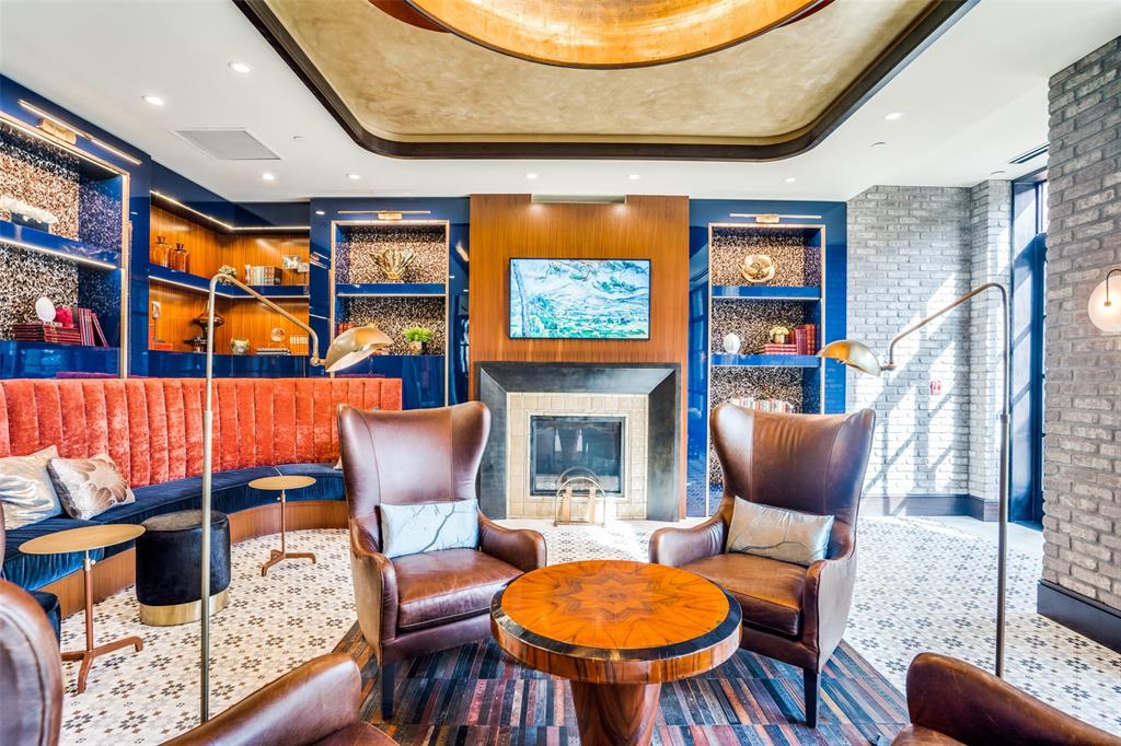 Parkview Condo - Residential